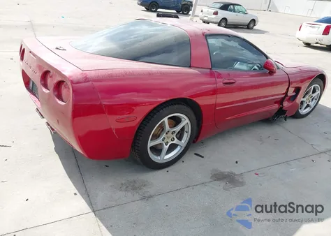 2000 Chevrolet Corvette z USA, uszkodzony, nr VIN 1G1YY22G5Y5104749